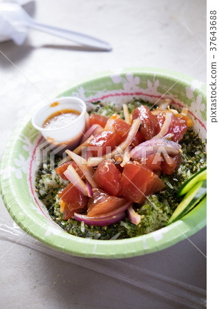 Raw Fish Poke Bowl Raw Fish Poke Bowl 37643688
