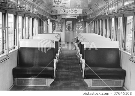 Meitetsu 800系列在車上 Meitetsu 800系列在車上 37645108