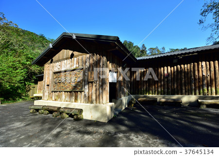 Hatonozawa Naked Baths, Men's Baths, Women's Baths, Bathhouses, Bubble Baths, Hot Springs, Geothermal, Hot Spring, Taiho, Suits, Hatonozawa, Hotanozawa Hot Springs 37645134