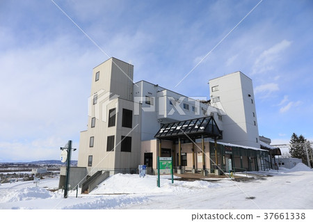 Ikeda Wine Castle. 37661338