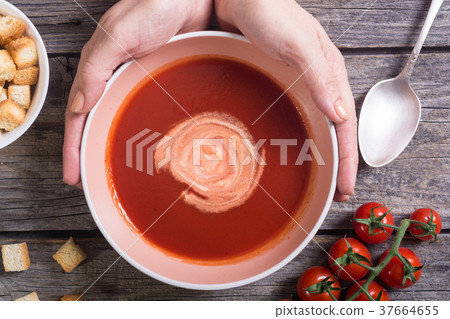 Tomato cream soup Tomato cream soup 37664655