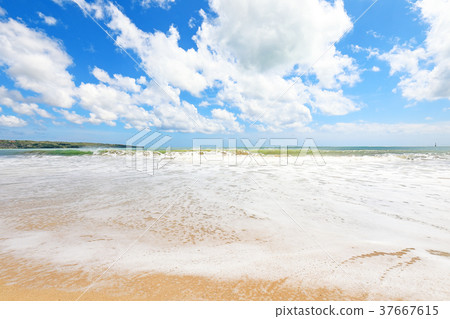 巴厘島金巴蘭海灘 37667615