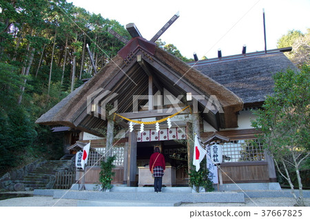 Takayoshi Shrine Takayoshi Shrine 37667825