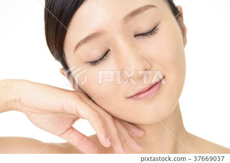 Beauty image 37669037