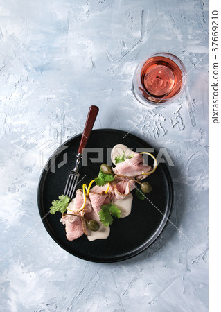 Veal with tuna sauce vitello tonnato 37669210