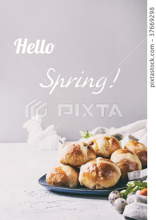 Hot cross buns Hot cross buns 37669298