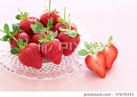 Ichigo Amateroo草莓 Ichigo Amateroo草莓 37670345