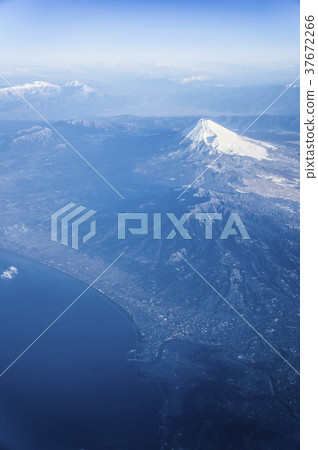 Aerial view of Mt. Fuji and Numazu city 37672266