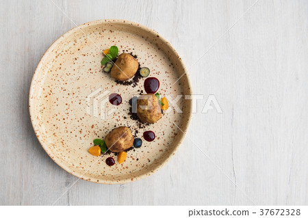 Delicious creative cakes Delicious creative cakes 37672328