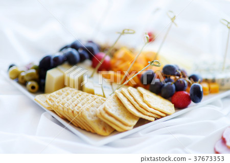 Different kinds of wine snacks Different kinds of wine snacks 37673353