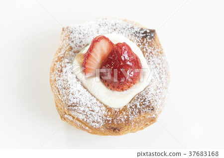 Strawberry danish simple / white background photo 37683168