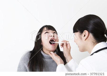 醫學圖像 37701321