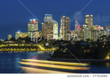 Skyline of Sydney CBD at night Skyline of Sydney CBD at night 37702660