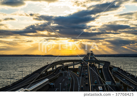 Tokyo Bay Aqualine Morning glow *Photo taken in December 2017 Tokyo Bay Aqualine Morning glow *Photo taken in December 2017 37708425