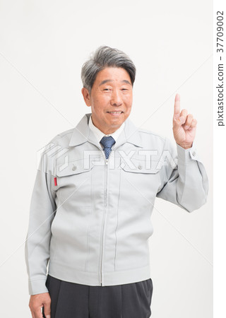 Senior man working clothes 37709002