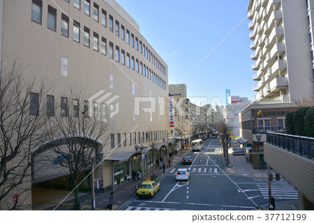 [兵庫縣] JR蘆屋站前的風景 37712199