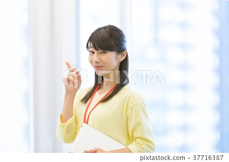 女性辦公室工作者OL企業圖像辦公室夫人 女性辦公室工作者OL企業圖像辦公室夫人 37716387