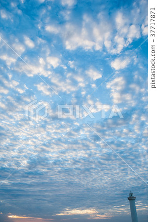 Iris cloud and lighthouse (Okinawa / aftermath) 37717871