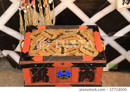 Asakusa Aoi(Otori)神社的玫瑰市場Obsessive和Senryobox Asakusa Aoi(Otori)神社的玫瑰市場Obsessive和Senryobox 37718000