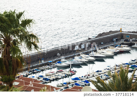 Los Gigantes sea port, Tenerife, Canary Islands Los Gigantes sea port, Tenerife, Canary Islands 37718114