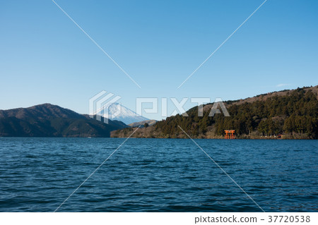Mt. Fuji Ashinoko Hakone Shrine Peace Torii Mt. Fuji Ashinoko Hakone Shrine Peace Torii 37720538