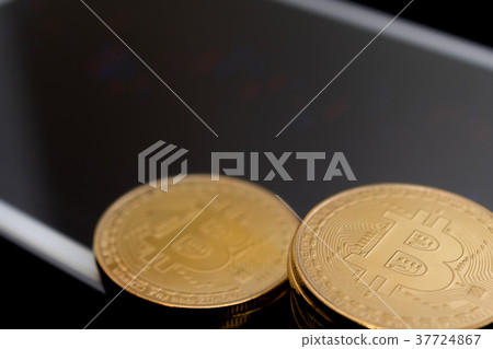 交易虛擬貨幣和比特幣的圖像 37724867