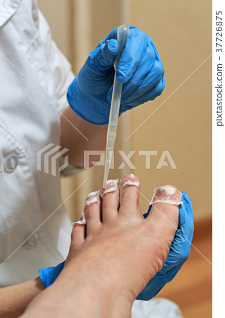 Chiropody 37726875