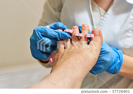 Chiropody 37726901