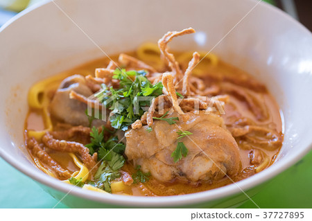 Thai food  Thai spicy food Khao Soi chicken curry 37727895