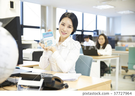 Business woman 37727964