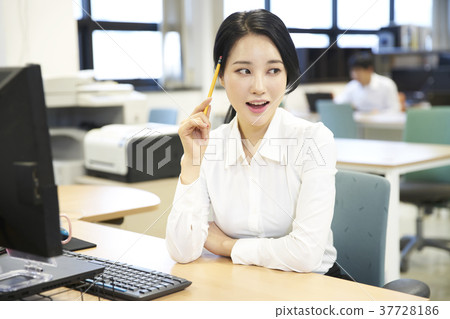 Business woman Business woman 37728186