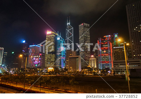 The night view of Hong Kong Central The night view of Hong Kong Central 37728852
