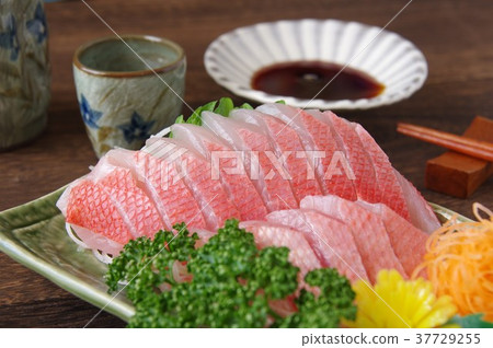 Kaname snapper生魚片 Kaname snapper生魚片 37729255