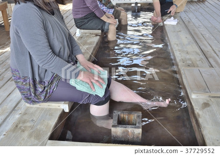 Izu Natori Cultural Park's footbath Izu Natori Cultural Park's footbath 37729552