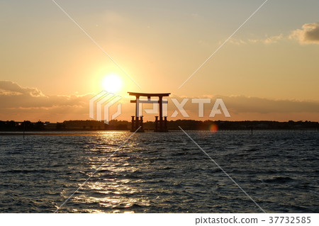 晚上在Hamana Lake Bentenjima 晚上在Hamana Lake Bentenjima 37732585
