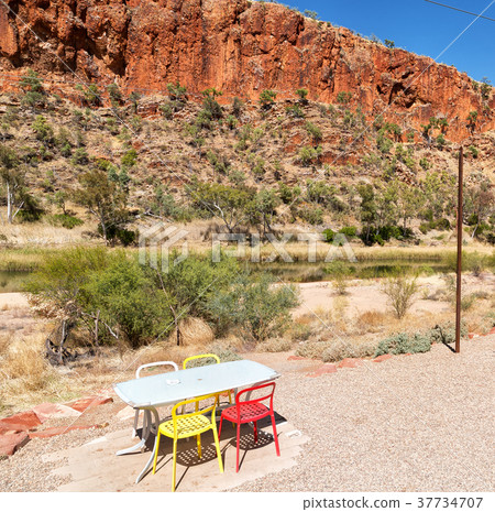 natuarl kings canyon and the bar near the mountain 37734707