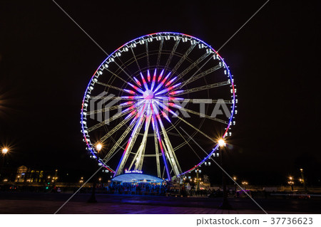 Paris Big wheel, Eiffel Tower, Obelisque Paris Big wheel, Eiffel Tower, Obelisque 37736623