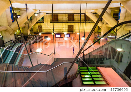 Gare Saint Lazare station RER E, Paris Gare Saint Lazare station RER E, Paris 37736693