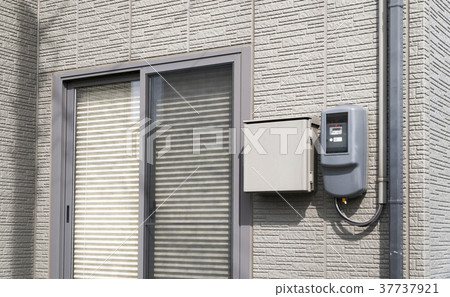 Housing First floor outer wall facilities Electric meter Communication box 37737921