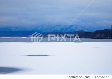 Gosho Lake View the mountain range towards Gosho Ohashi from Ohashi Bridge 37738646