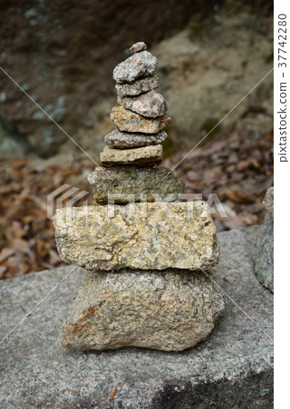 Pile of Miyajima Daishoin course Pile of Miyajima Daishoin course 37742280