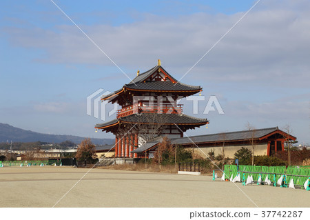 Heijo-kyo的Sukjong門 37742287