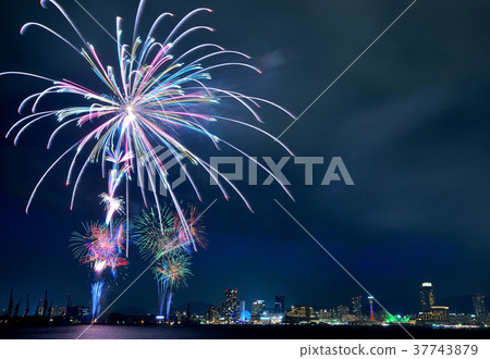 第47屆港區神戶海上煙花節 第47屆港區神戶海上煙花節 37743879