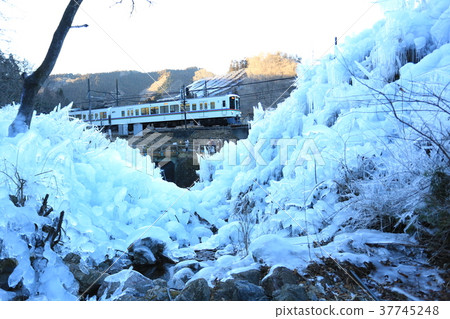 Asugakubo Asugakubo 37745248