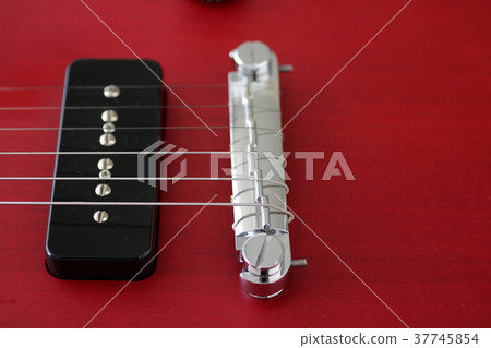  Electric guitar 37745854