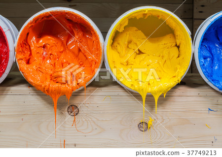 color of ink for print tee shirt flowed out of can color of ink for print tee shirt flowed out of can 37749213