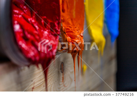 orange of plastisol ink flowed out of the barrel orange of plastisol ink flowed out of the barrel 37749216