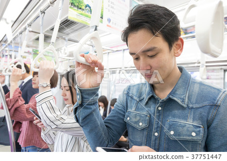 火車通勤,上學,射擊合作,京王電鐵株式會社 火車通勤,上學,射擊合作,京王電鐵株式會社 37751447