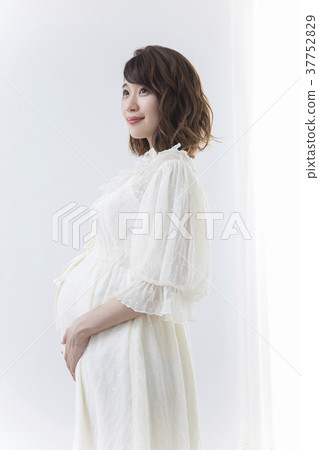 Maternity photo 37752829
