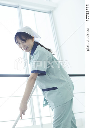 Cleaning staff 37753735